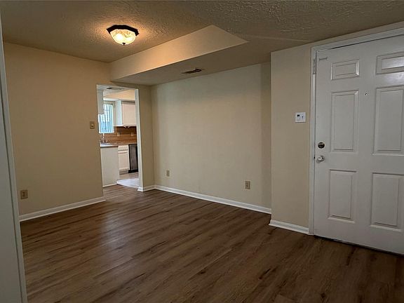 3rd image of 11614 Inga Ln