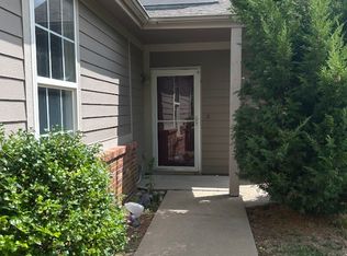 1434 Marilee Dr, Lawrence, KS 66049