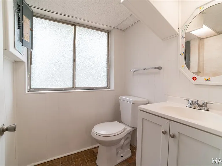 1226 Wissmann Dr — Photo 17