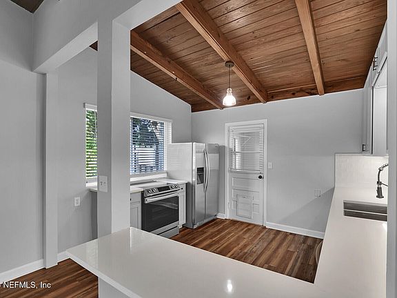 5th image of 1811/1813 SEMINOLE Road