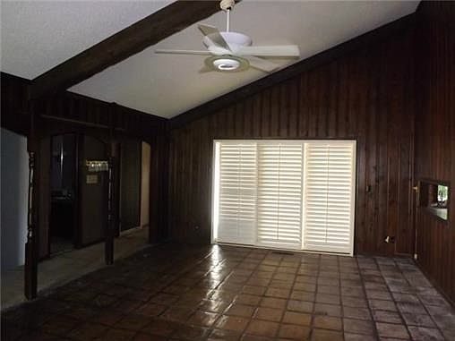 4th image of 6816 Garfield Ave