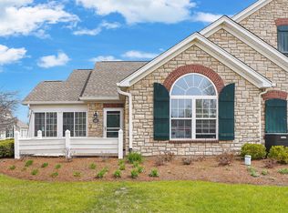 627 Schumann St, Woodstock, IL 60098