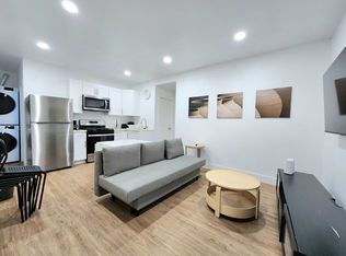 1819 W 2nd St #B, Santa Ana, CA 92703
