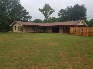 2478 County Road 4136 N, Overton, TX 75684
