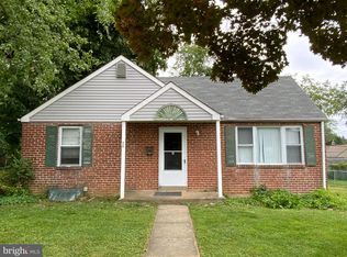 26 Fairview Rd, Broomall, PA 19008