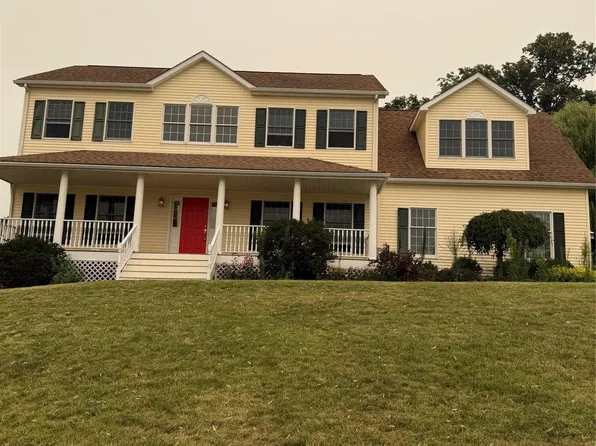 5 Gualtiere Lane, Ossining, NY 10562