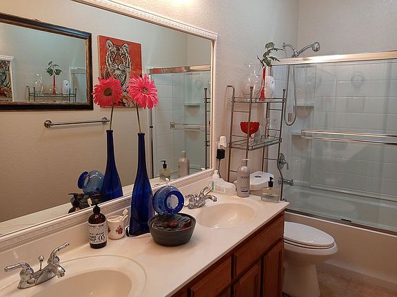 3rd image of 1989 Canyon Oaks Cir
