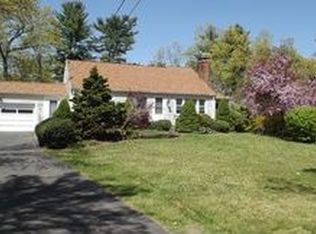 12 Buttles Rd, Granby, CT 06035