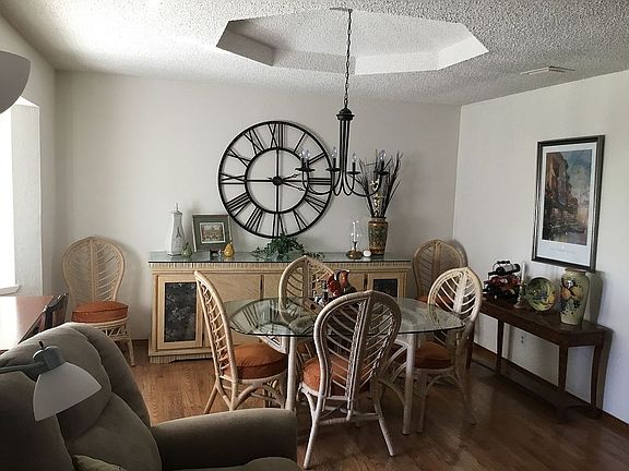5th image of 1909 W Indiana Cir
