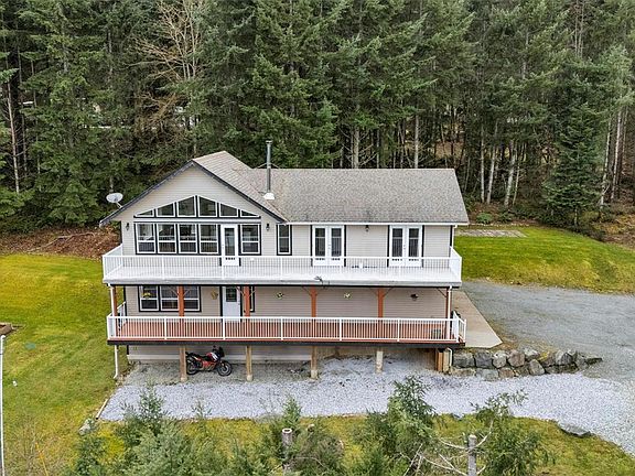 4th image of 1130 Cougar Ridge Rd