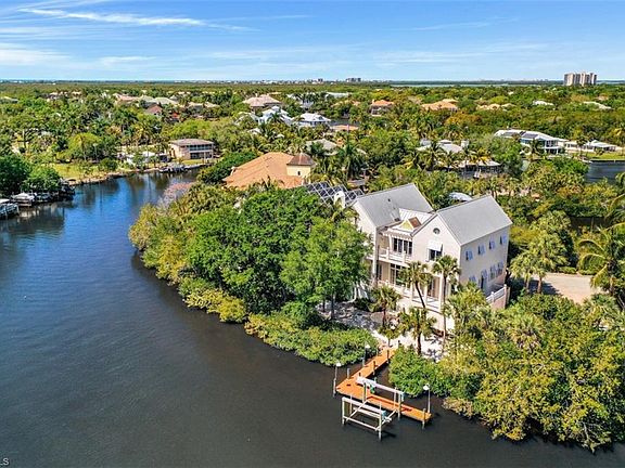 5th image of 27481 Harbor Cove Ct
