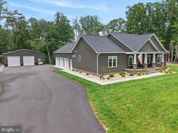 845 Alma Gaynelle Dr, Mineral, VA 23117