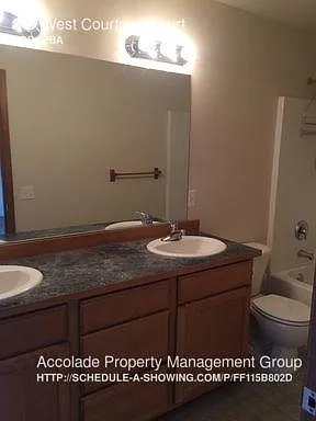 107 W Courtney Ct — Photo 9