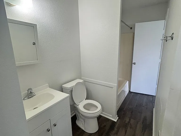 531 New Haven Ct — Photo 7