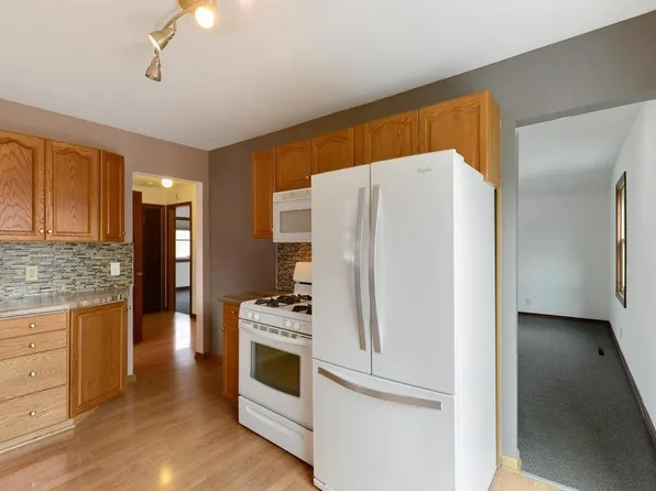 186 Curtice St E, Saint Paul, MN 55107