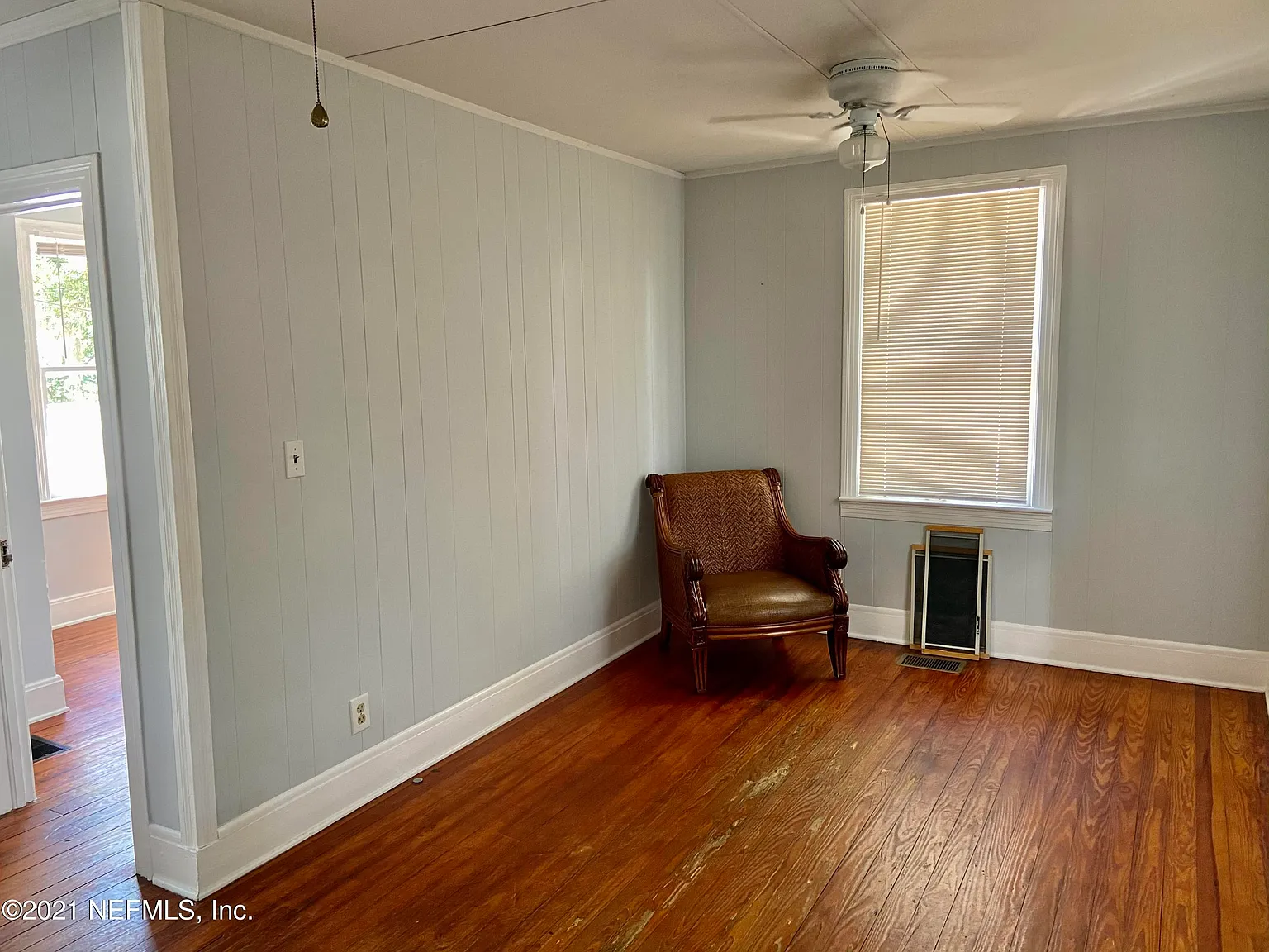 2 bed, 1.0 bath, 800 sqft, $1,295 — Photo 3