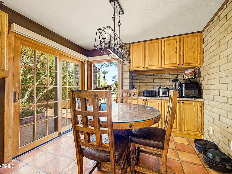 6510 E Dixileta Dr — Photo 16