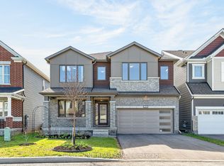 200 Yearling Cir, Ottawa, ON K0A 2Z0