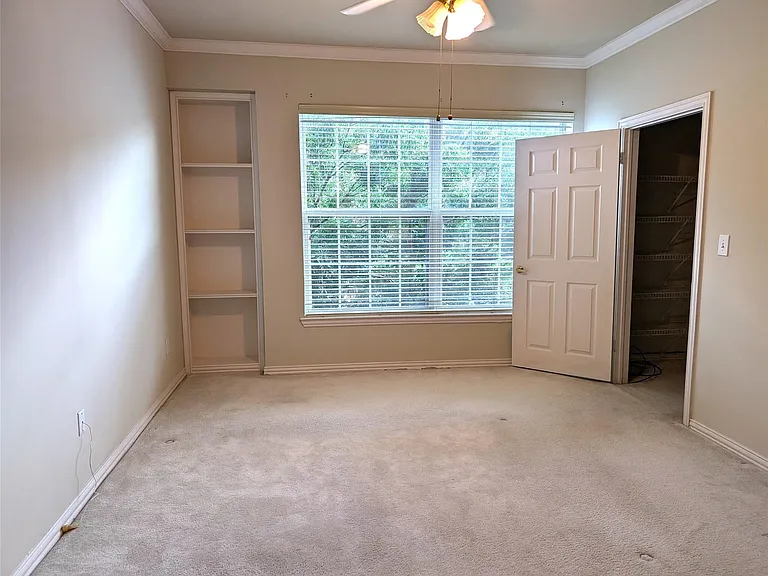 2111 Welch St #B208 — Photo 8