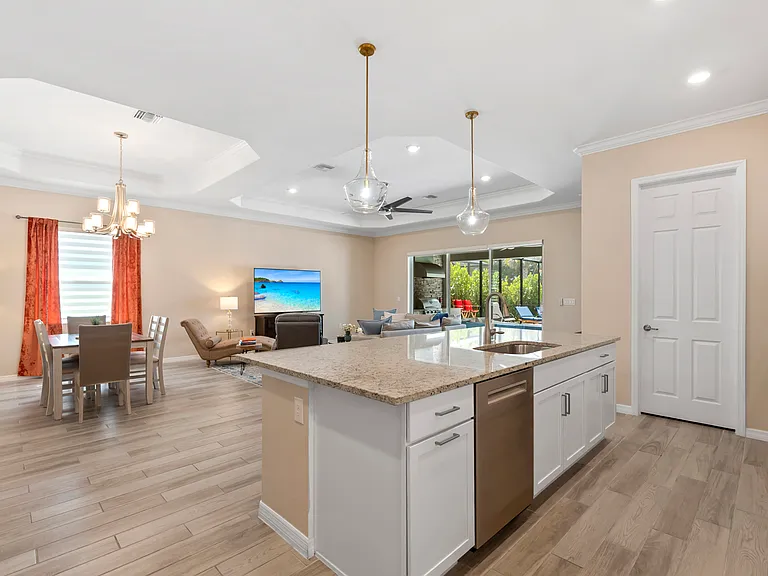43095 Boardwalk Loop — Photo 10