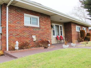 904 Lewis St, Brownsville, PA