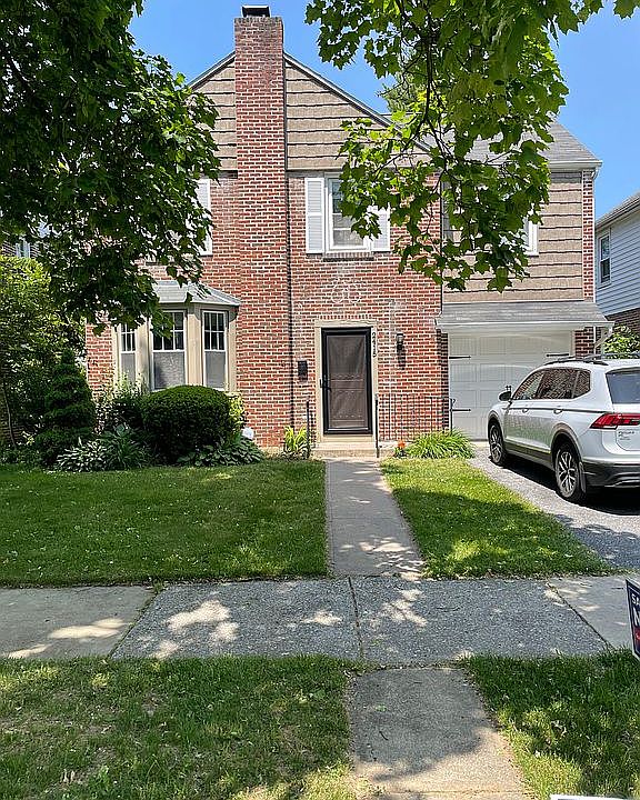 1st image of 2415 W Washington St