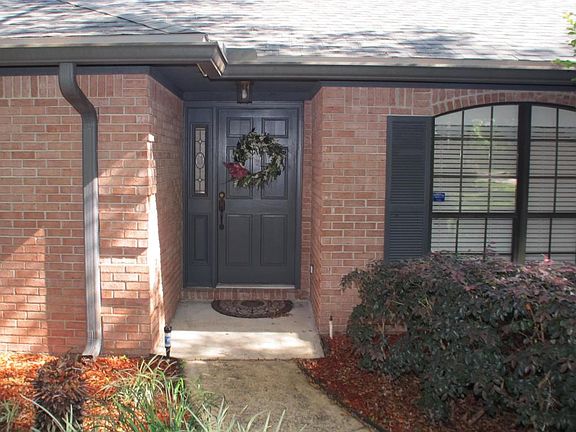 4th image of 8721 Kaye Ln