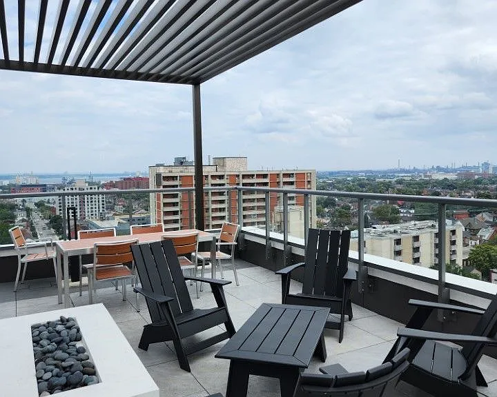 212 King William St #1416 — Photo 13