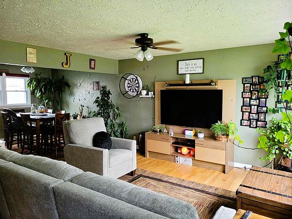 4th image of 920 S 8th St