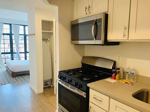 5th image of 138 Bowery #7C