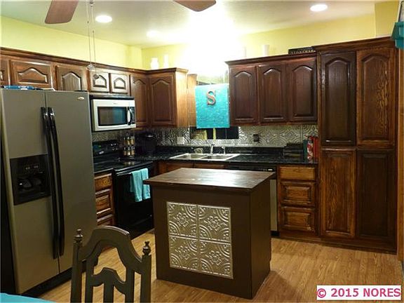 4th image of 915 N Saltwell St