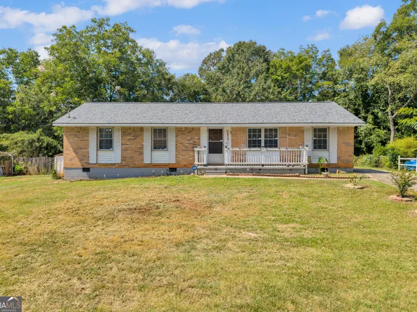 8229 Kendrick Rd, Jonesboro, GA 30238