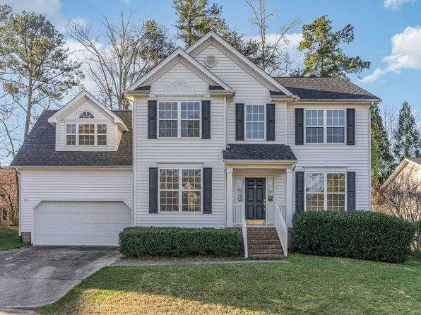 200 Laurens Way, Chapel Hill, NC 27516