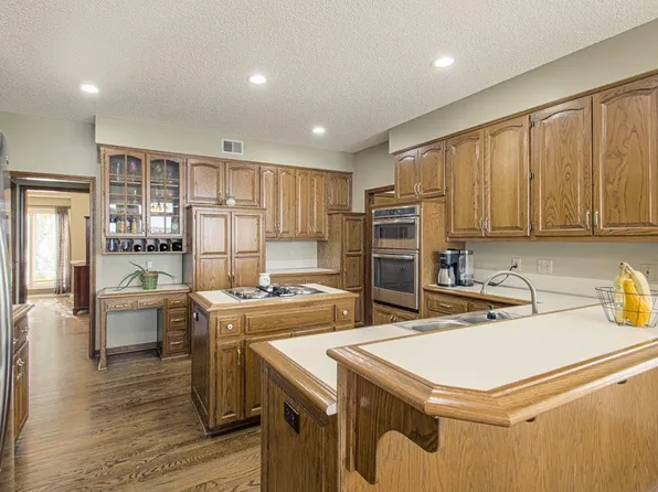 1336 Wildbriar Pl, Liberty, MO 64068