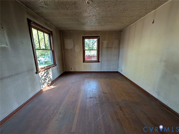 4th image of 8280 Turner Rd