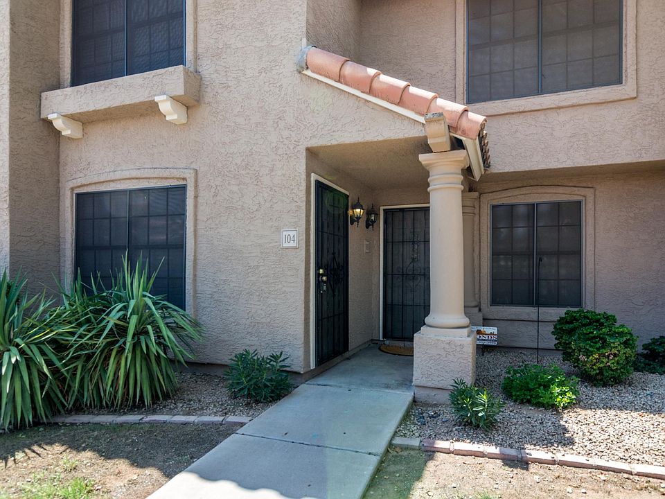 Townhouse entrance