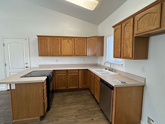 5th image of 2327-2333 W Sunnyside Ave