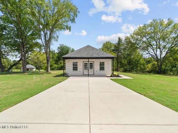 43 Mockingbird Rd, Byhalia, MS 38611
