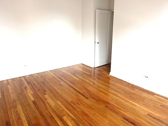 3rd image of 9420 66th Ave APT 6B