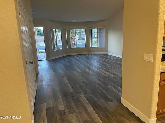 4th image of 2514 S Essex