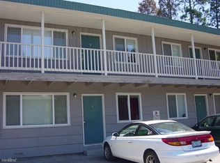 1939 Agate Aly APT 1, Eugene, OR 97403