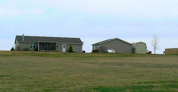 4th image of 25979 Pleasant View Dr