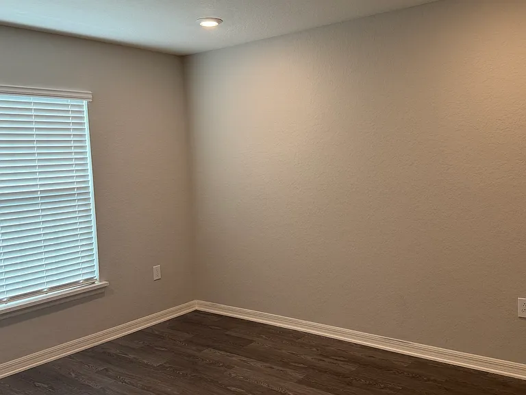 6392 Gardner Dr — Photo 7