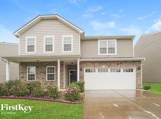 8739 Balsam Bay Rd, Charlotte, NC 28227