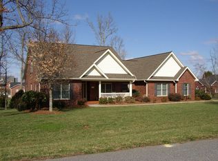 108 Howard Pond Loop, Statesville, NC 28625