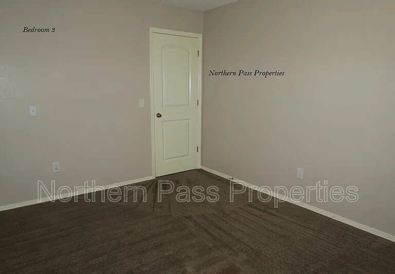3233 Bell Point Dr — Photo 20