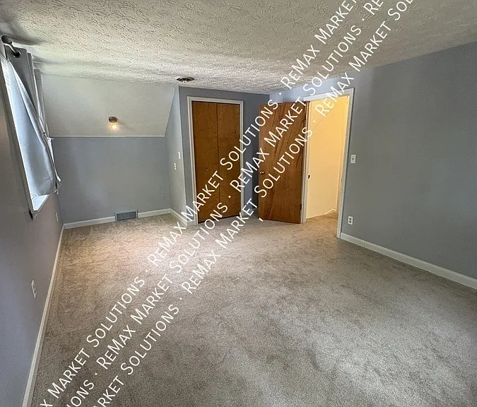 722 Avondale St — Photo 11