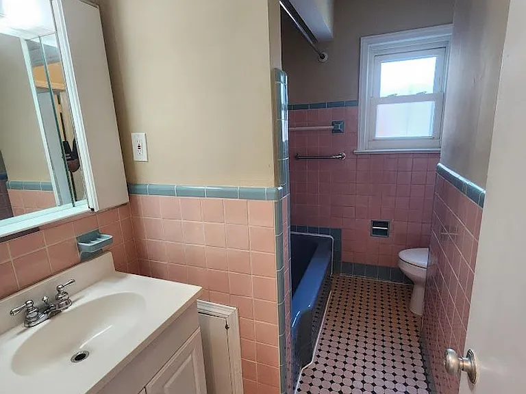 1335 Washington Blvd — Photo 7