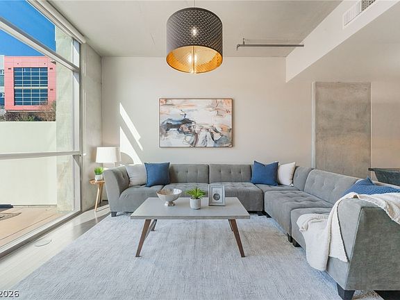 5th image of 353 Bonneville Ave #746