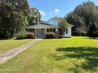 601 Cleveland Ave, Tylertown, MS 39667